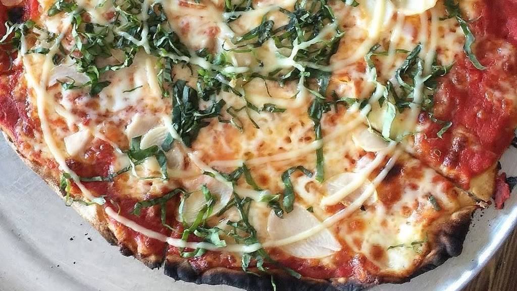 Pizza Of Venice | restaurant | 2545 N Fair Oaks Ave, Altadena, CA 91001, USA | 6267659636 OR +1 626-765-9636