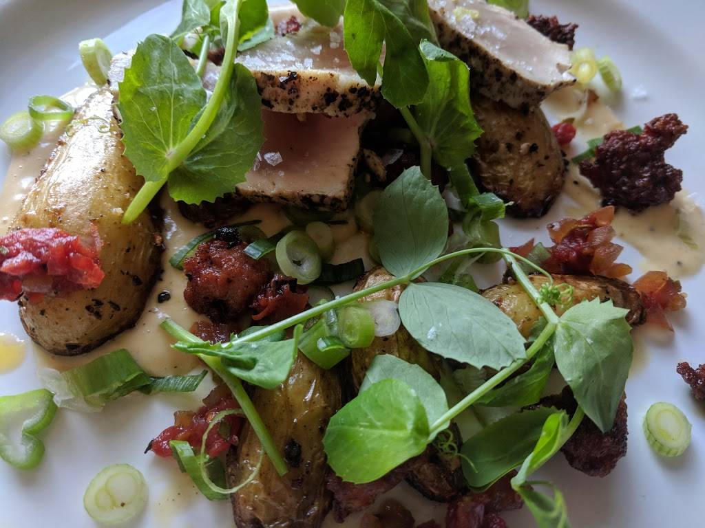 The Village House | restaurant | 759 Chemin Riverside, Wakefield, QC J0X 3G0, Canada | 8194591445 OR +1 819-459-1445