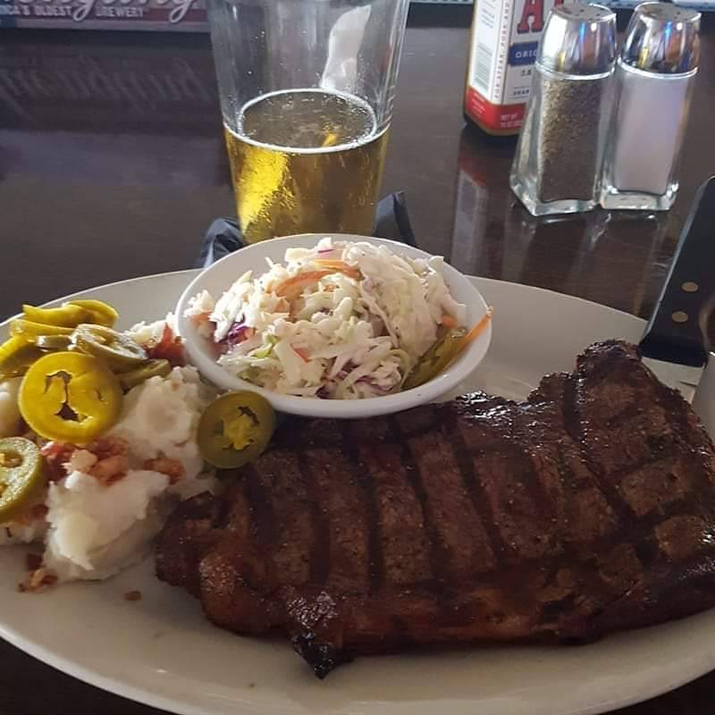 Simmer Down Lakeside Grill | restaurant | 315 N Lake Ave, Lake Butler, FL 32054, USA | 3864960844 OR +1 386-496-0844