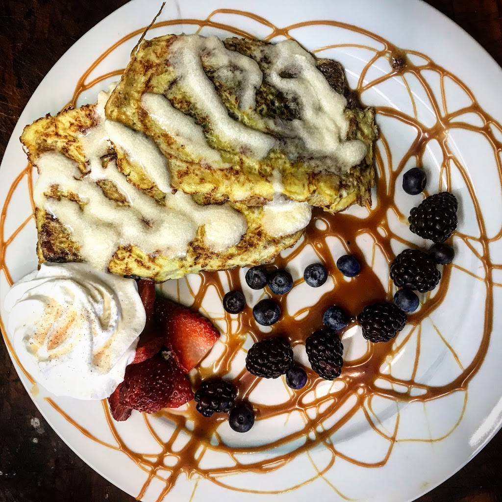 Breezy Corners Hamilton | restaurant | 1145 Main St E, Hamilton, ON L8M 1P3, Canada | 9055453924 OR +1 905-545-3924