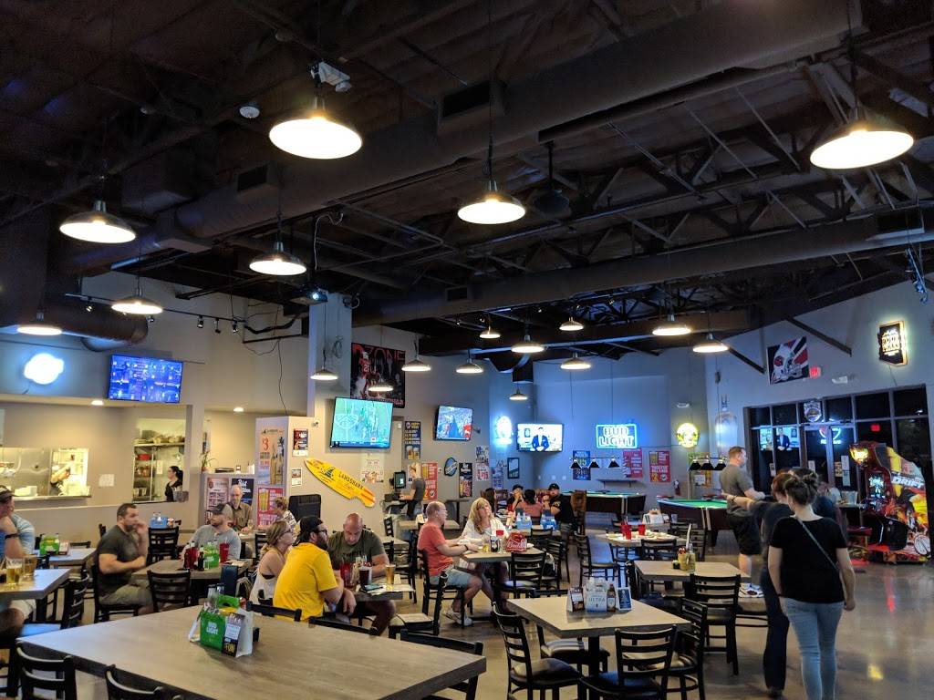 Cross Eyed Cricket Peoria | restaurant | 28615 N El Mirage Rd, Peoria, AZ 85383, USA | 6233884995 OR +1 623-388-4995