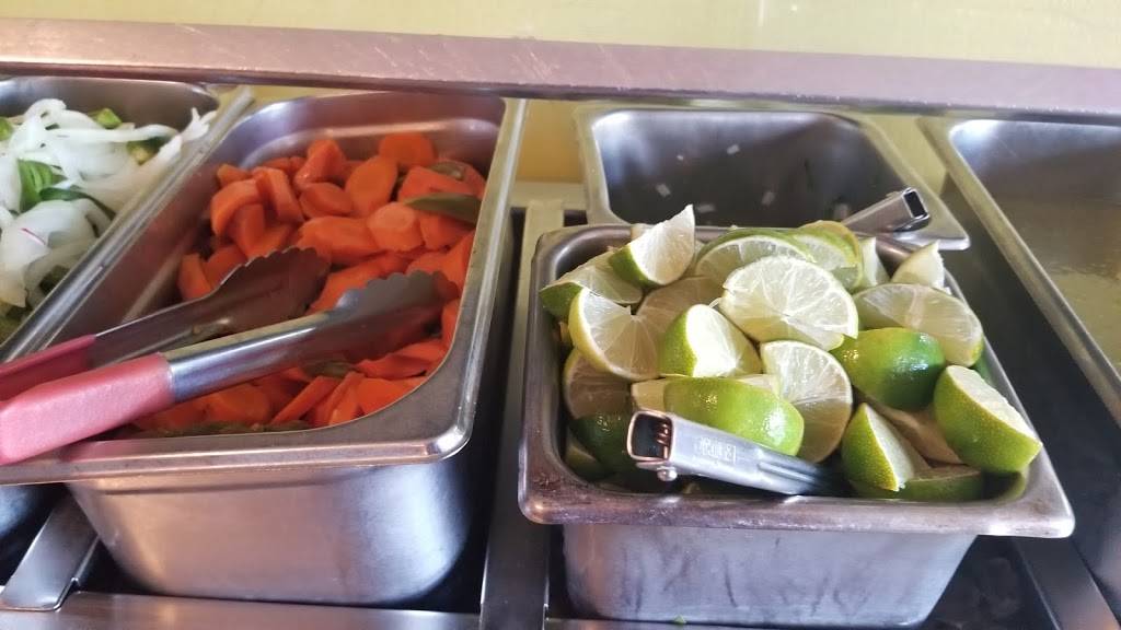 Tacos Manzano | restaurant | 11160 Burbank Blvd, North Hollywood, CA 91601, USA | 8186239599 OR +1 818-623-9599