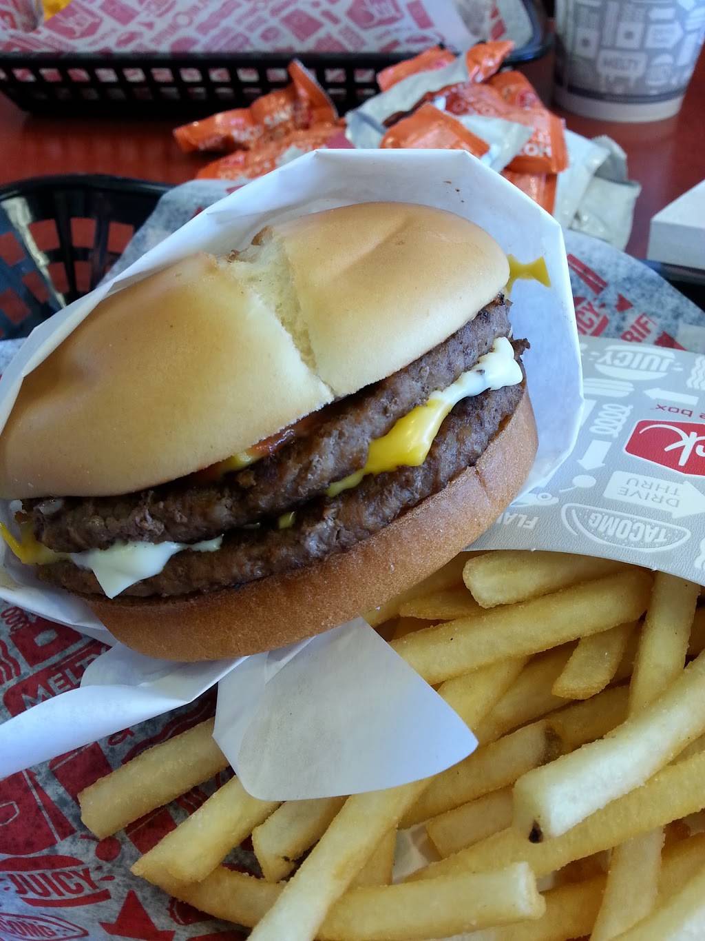 Jack in the Box | restaurant | 5320 Olive Dr, Bakersfield, CA 93308, USA | 6613933391 OR +1 661-393-3391