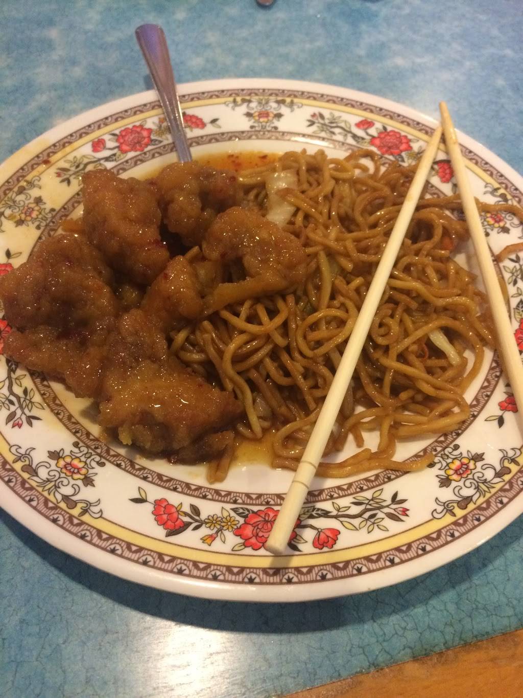 Q Q Buffet | restaurant | Woodfall Dr, Charleston, IL 61920, USA | 2173458838 OR +1 217-345-8838