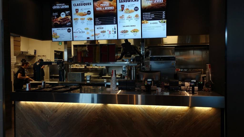 St-Hubert Express | restaurant | Rue Laval, Lac-Mégantic, QC G6B 1A4, Canada | 8195836767 OR +1 819-583-6767