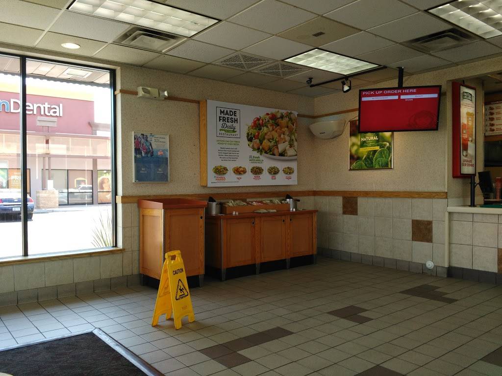 Wendys | restaurant | 3025 W Peoria Ave, Phoenix, AZ 85029, USA | 6029436306 OR +1 602-943-6306