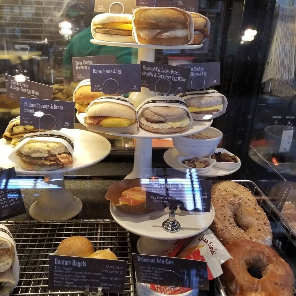 Starbucks | cafe | 789 Huntingdon Pike, Huntingdon Valley, PA 19006, USA | 2152089196 OR +1 215-208-9196