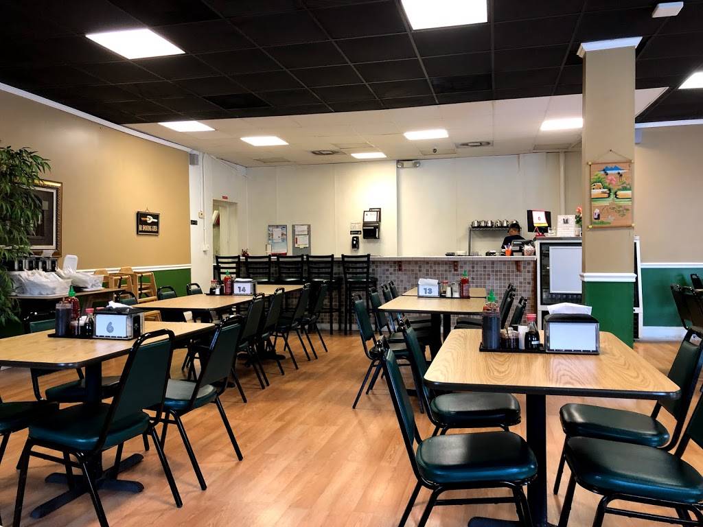 Saigon Grill | restaurant | 2929 N Roxboro St, Durham, NC 27704, USA | 9193999800 OR +1 919-399-9800