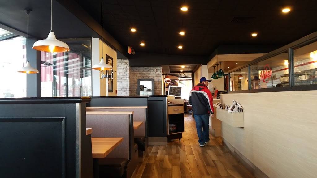 Toujours Mikes | restaurant | 3395 1re Ave, Québec, QC G1L 3R3, Canada | 4186213030 OR +1 418-621-3030