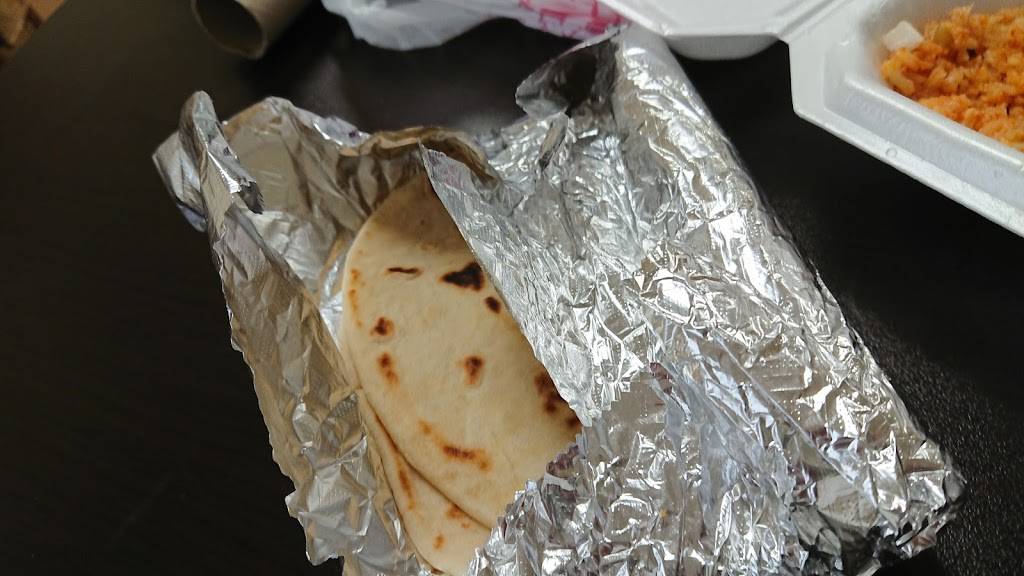 Enriques Uptown | restaurant | 555 N Carancahua St, Corpus Christi, TX 78401, USA | 3613715348 OR +1 361-371-5348