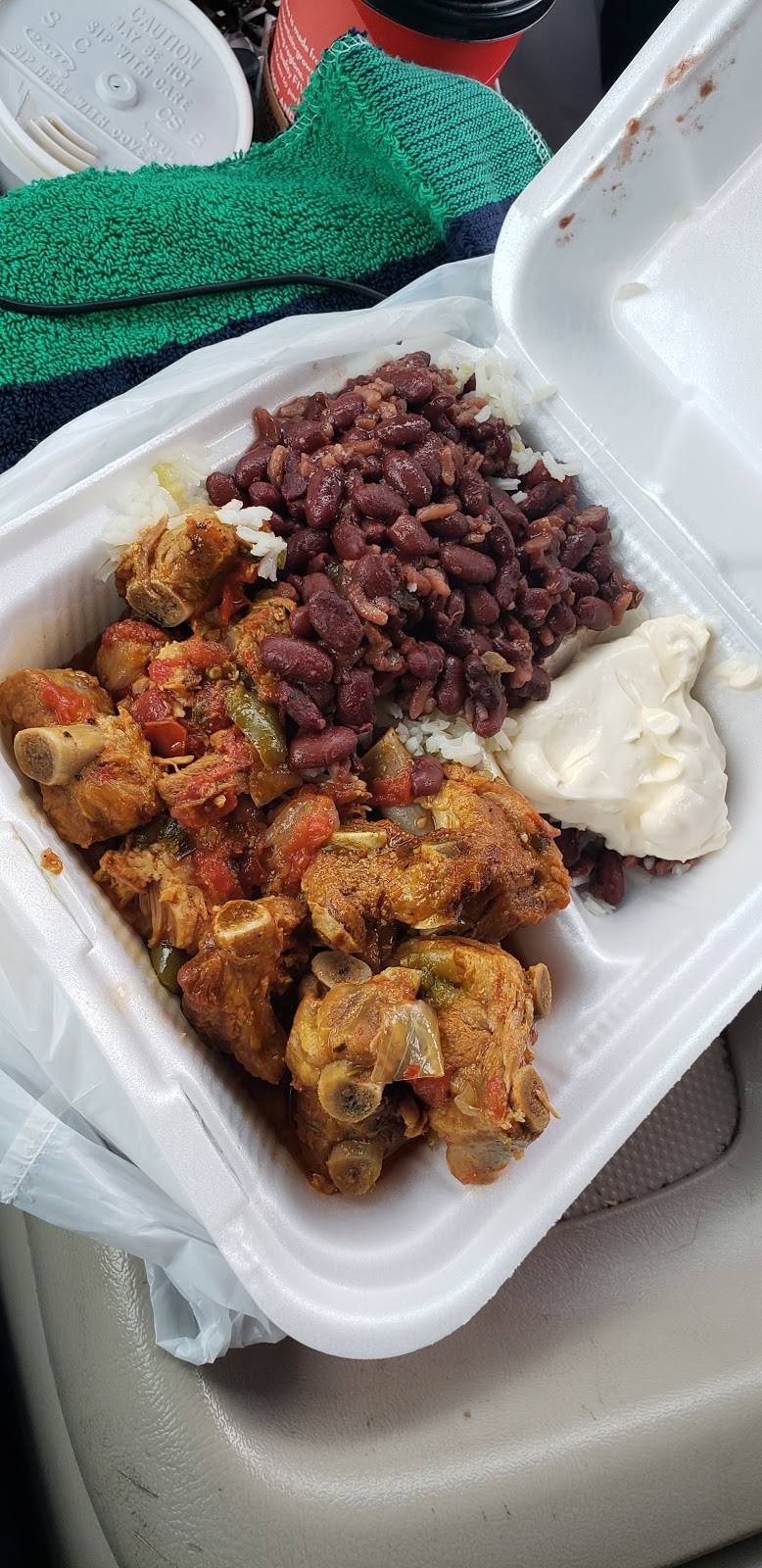 Mercado La Fiesta | restaurant | 16101 Vanowen St, Van Nuys, CA 91406, USA | 8189018293 OR +1 818-901-8293