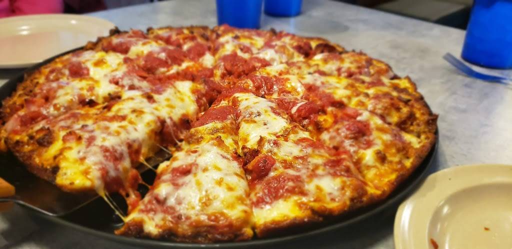 Chicagos Pizza | restaurant | 13204 Market Square Dr Suite 102, Fishers, IN 46038, USA | 3172885001 OR +1 317-288-5001