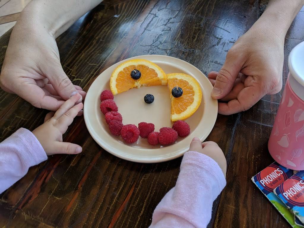 Viks Wheelhouse Bar & Grill | restaurant | 295 Mare Island Way, Vallejo, CA 94590, USA | 7076481966 OR +1 707-648-1966