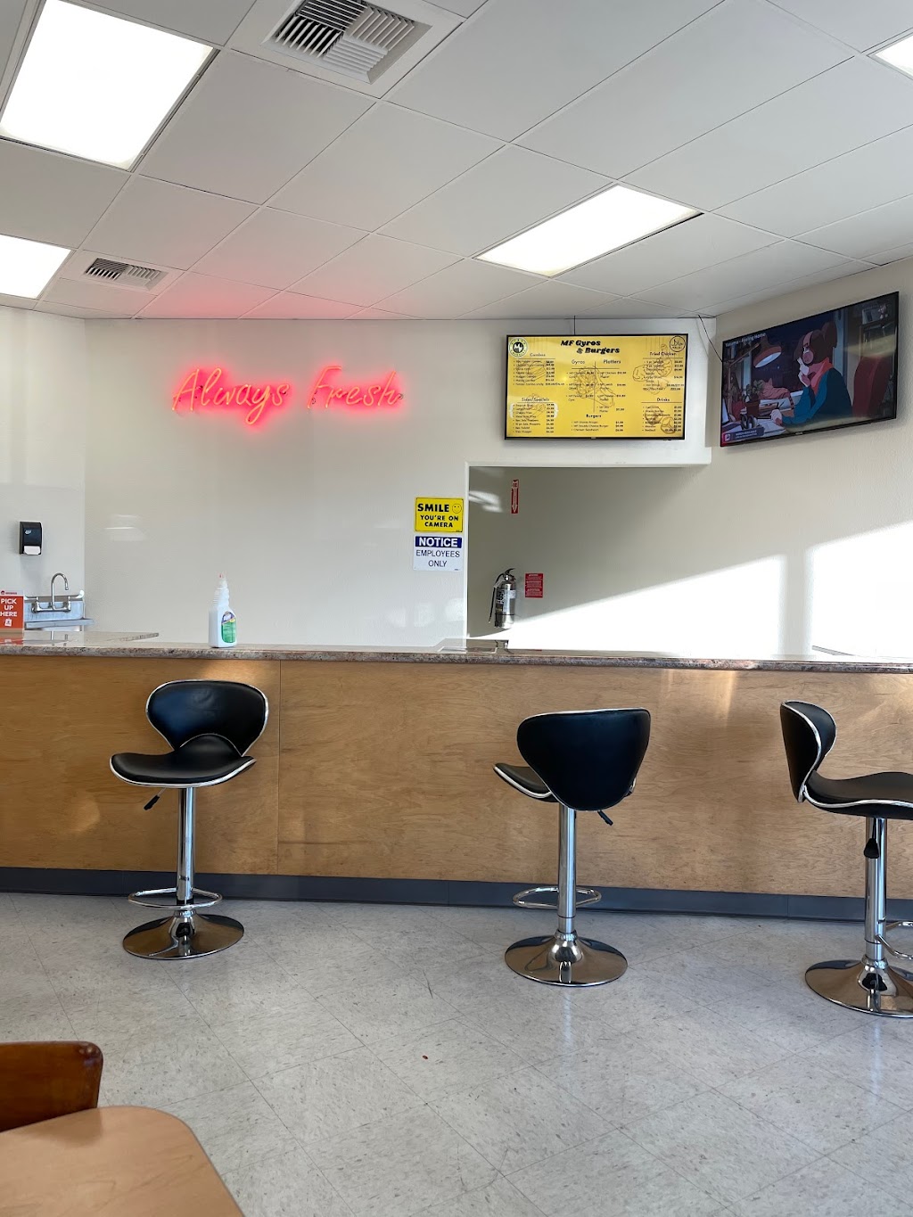 MF Gyros & Burgers | restaurant | 4419 Elkhorn Blvd, Sacramento, CA 95842, USA | 9164078074 OR +1 916-407-8074