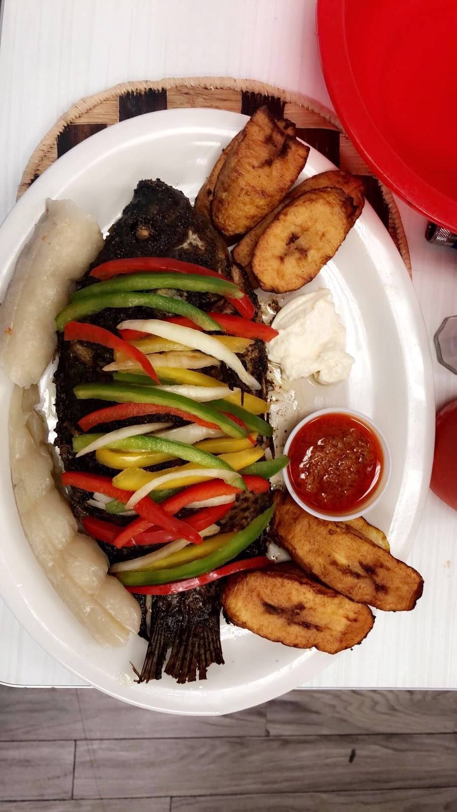 Zuri Bistro | restaurant | 7317 Georgia Ave NW, Washington, DC 20012, USA | 2028299464 OR +1 202-829-9464