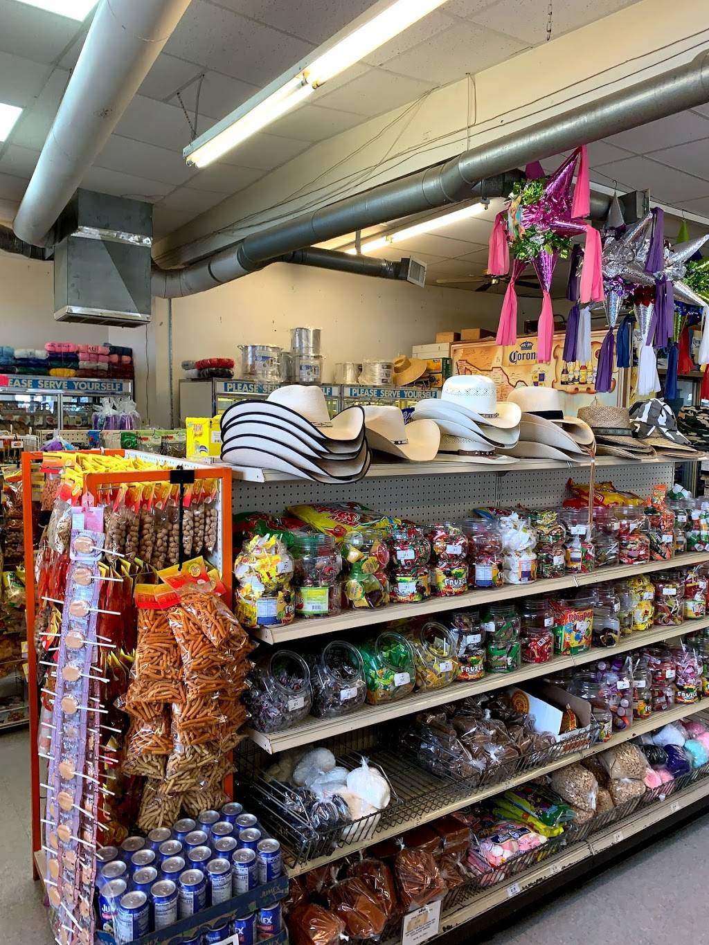 Lupita Kitchen | restaurant | 490 N Adams St, Dixon, CA 95620, USA | 7076788820 OR +1 707-678-8820