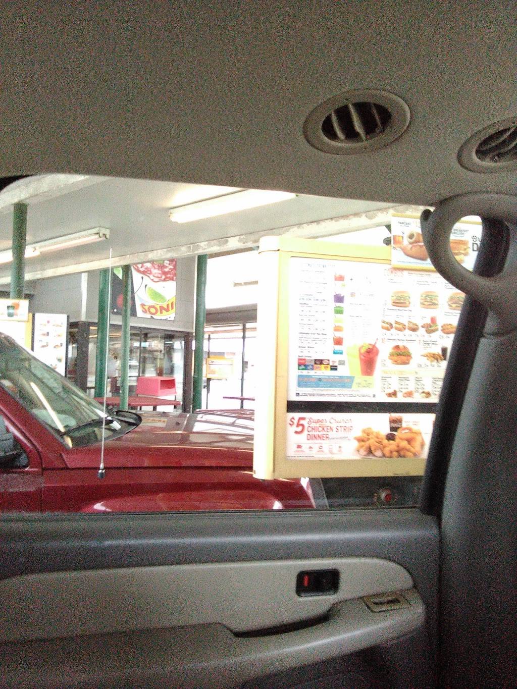 Sonic Drive-In | restaurant | 2012 S 57th St, Temple, TX 76501, USA | 2547780414 OR +1 254-778-0414