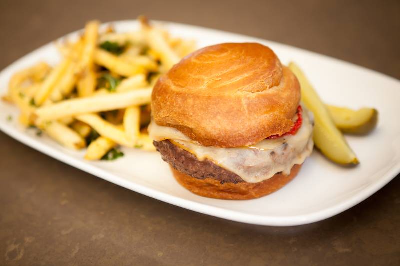 PLUS Cafe | restaurant | 8200 Gateway Blvd, Newark, CA 94560, USA | 5107943025 OR +1 510-794-3025