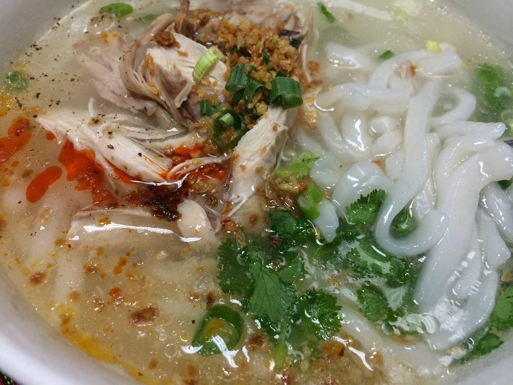 Christines Bar Wausau | restaurant | 936 S 3rd Ave, Wausau, WI 54401, USA | 7158702929 OR +1 715-870-2929