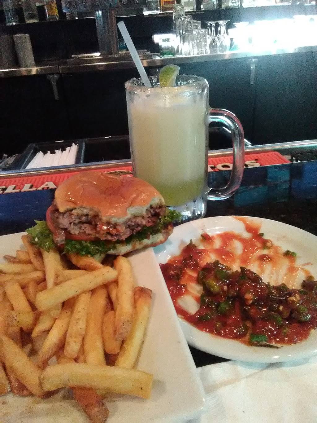 Chilis Grill & Bar | Open for Dine-In, Delivery and Takeout | restaurant | 10520 W Central Ave, Wichita, KS 67212, USA | 3167212700 OR +1 316-721-2700