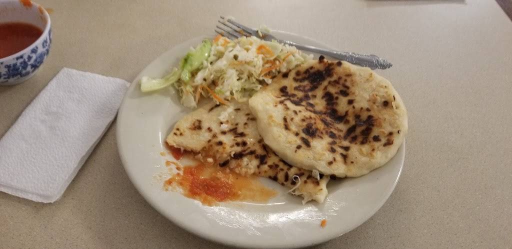 Maldonado Pupuseria | restaurant | 812 Maxey Rd, Houston, TX 77013, USA | 7134557705 OR +1 713-455-7705