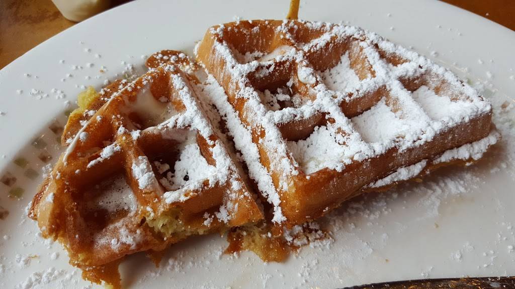 Millburn Diner | restaurant | 72 Essex St, Millburn, NJ 07041, USA | 9733760504 OR +1 973-376-0504