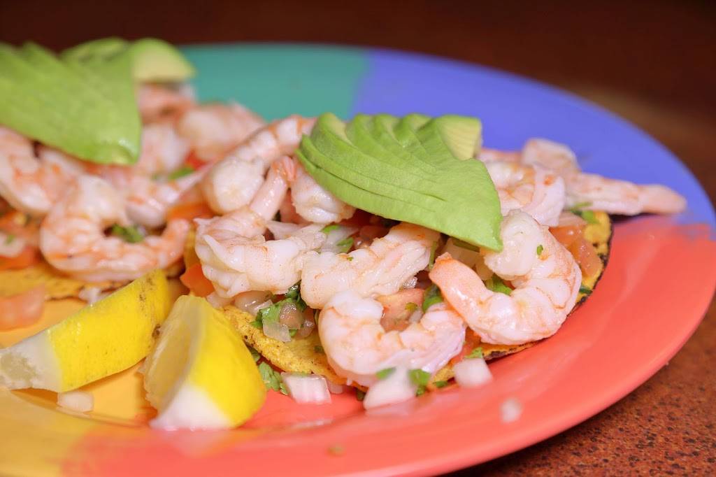 El Puerto Seafood & Mexican Restaurant | restaurant | 2105 Edison Hwy, Bakersfield, CA 93305, USA | 6613261425 OR +1 661-326-1425