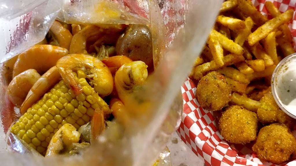 Angry Crab Shack & BBQ | restaurant | 1365 W Grant Rd, Tucson, AZ 85745, USA | 5208497800 OR +1 520-849-7800