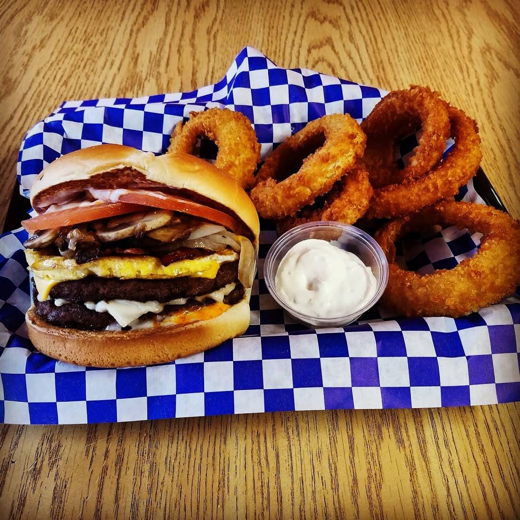 The Little Chicken - Burger | restaurant | 15178 8th Ave SW, Burien, WA 98166, USA | 2065961657 OR +1 206-596-1657