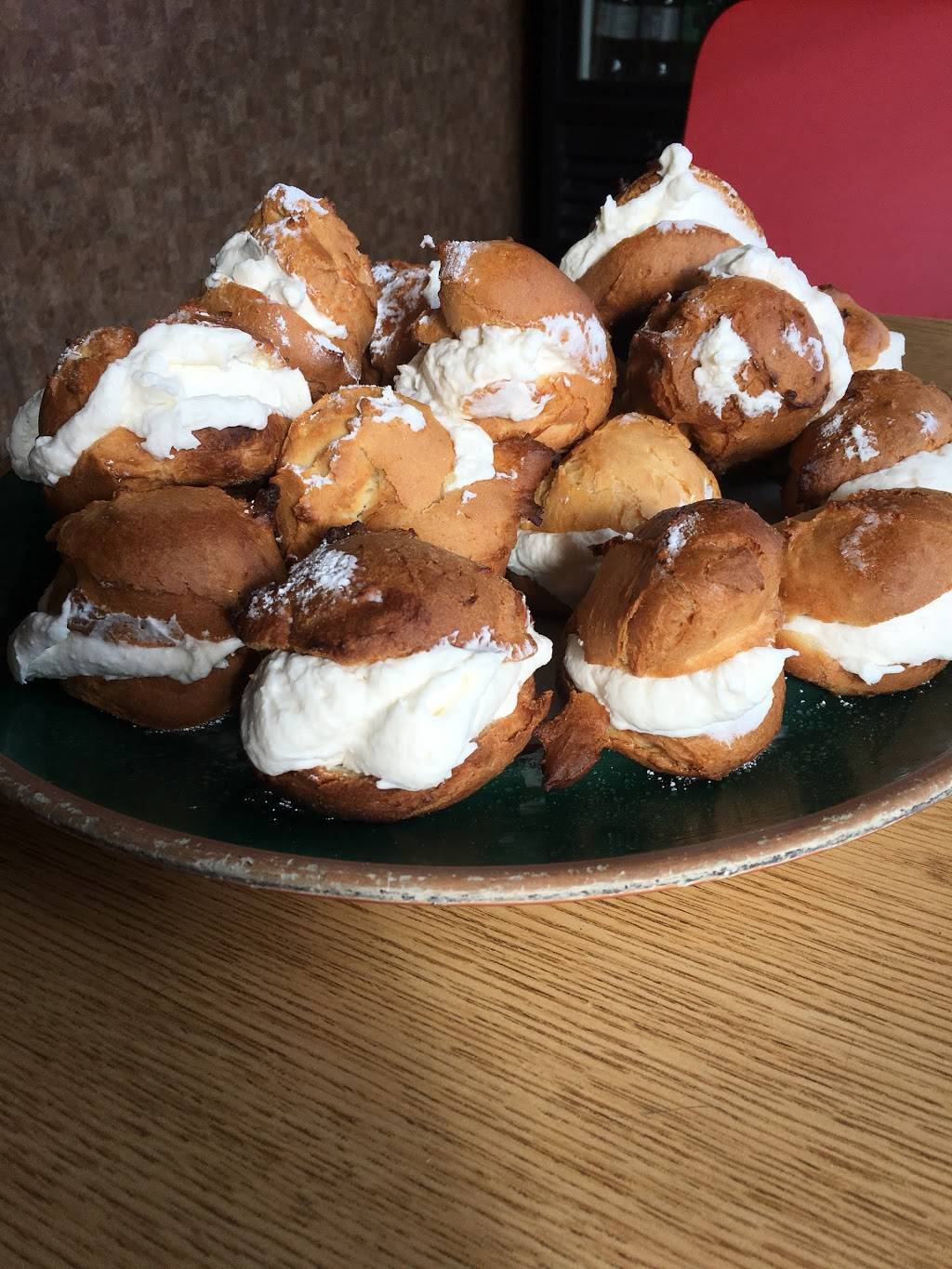 Dom & Vinnies Pizzeria | restaurant | 351 Saw Mill River Rd, Yonkers, NY 10701, USA | 9144766666 OR +1 914-476-6666