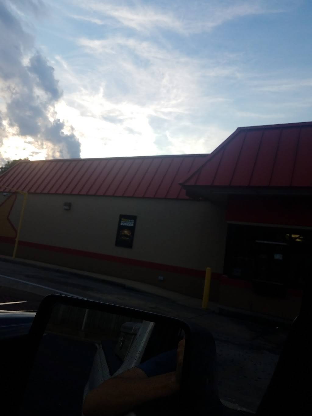 Hardees | restaurant | 1901 S York Rd, Gastonia, NC 28052, USA | 7048673921 OR +1 704-867-3921