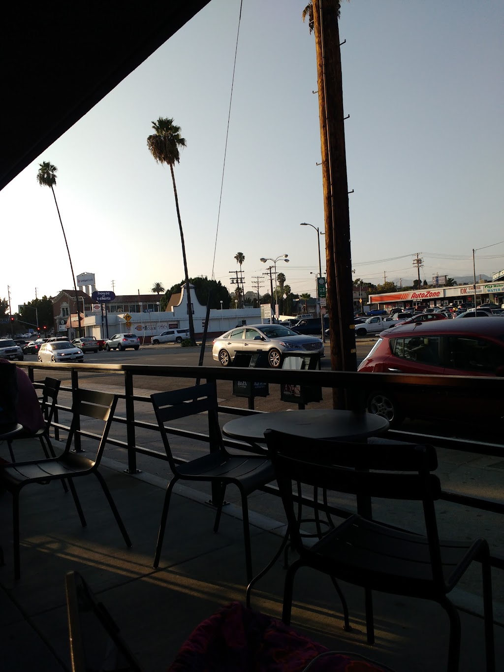 Starbucks | cafe | 6240 York Blvd, Los Angeles, CA 90042, USA | 3234787365 OR +1 323-478-7365