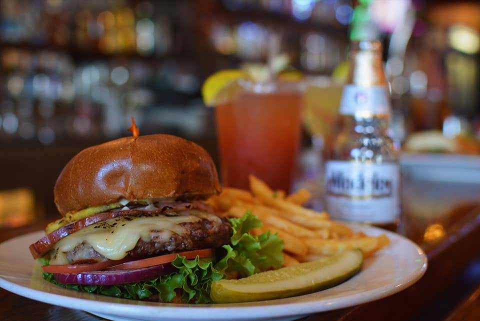 Produce Alley Sports Tavern | restaurant | 125 Terminal Ct, South San Francisco, CA 94080, USA | 6505832293 OR +1 650-583-2293