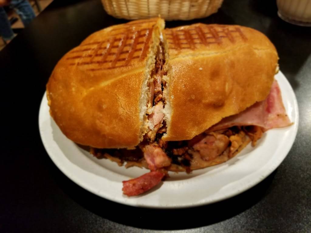 La Casita Chilanga | restaurant | 761 El Camino Real, Redwood City, CA 94063, USA | 6503642789 OR +1 650-364-2789