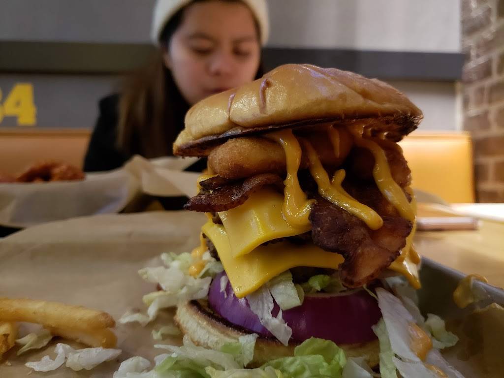 Buffalo Wild Wings | restaurant | 1510 Egypt Rd, Collegeville, PA 19426, USA | 6106760136 OR +1 610-676-0136