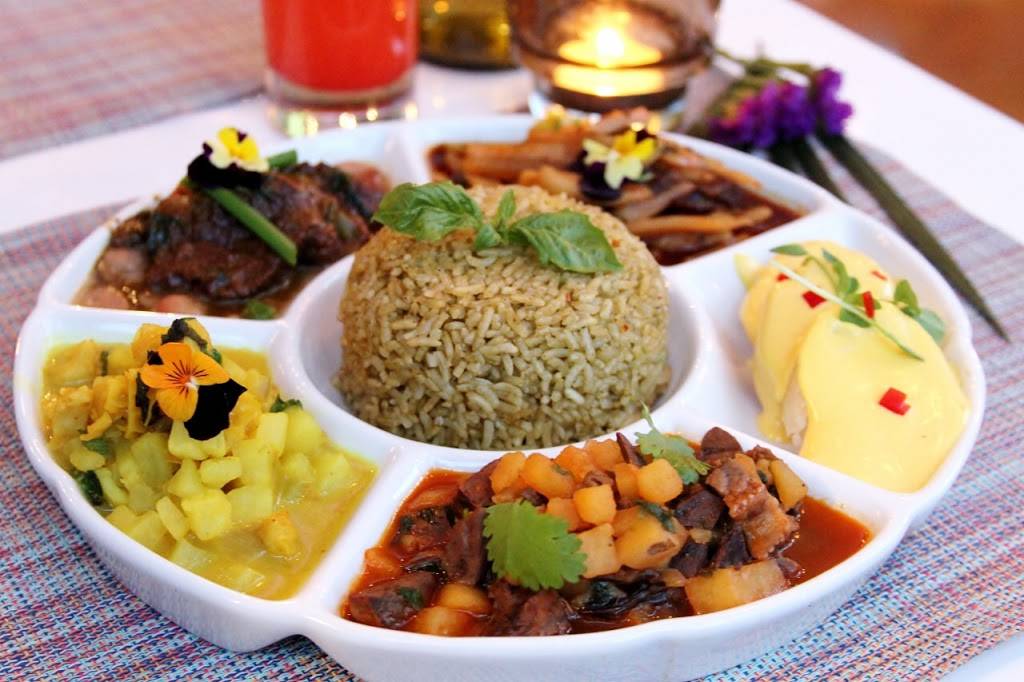 Pollo DOro | meal takeaway | 306 Gold St, Brooklyn, NY 11201, USA | 7188558088 OR +1 718-855-8088