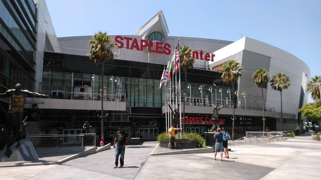 Smashburger | restaurant | 1011 S Figueroa St Ste B101, Los Angeles, CA 90015, USA | 2136313355 OR +1 213-631-3355