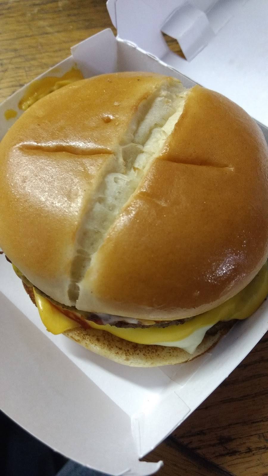 Jack in the Box | restaurant | 4085 Railroad Ave, Redding, CA 96001, USA | 5302443828 OR +1 530-244-3828