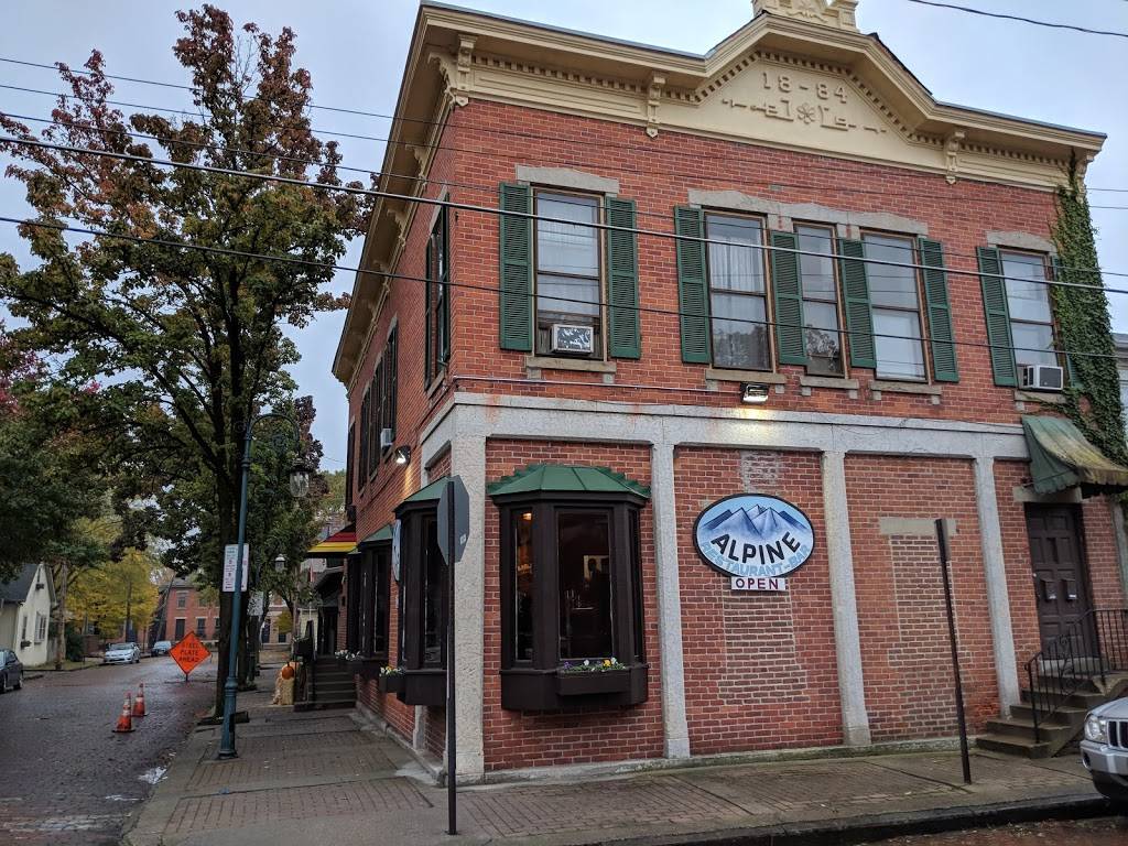 Alpine Restaurant & Bar | restaurant | 525 S 4th St, Columbus, OH 43206, USA | 6146705852 OR +1 614-670-5852