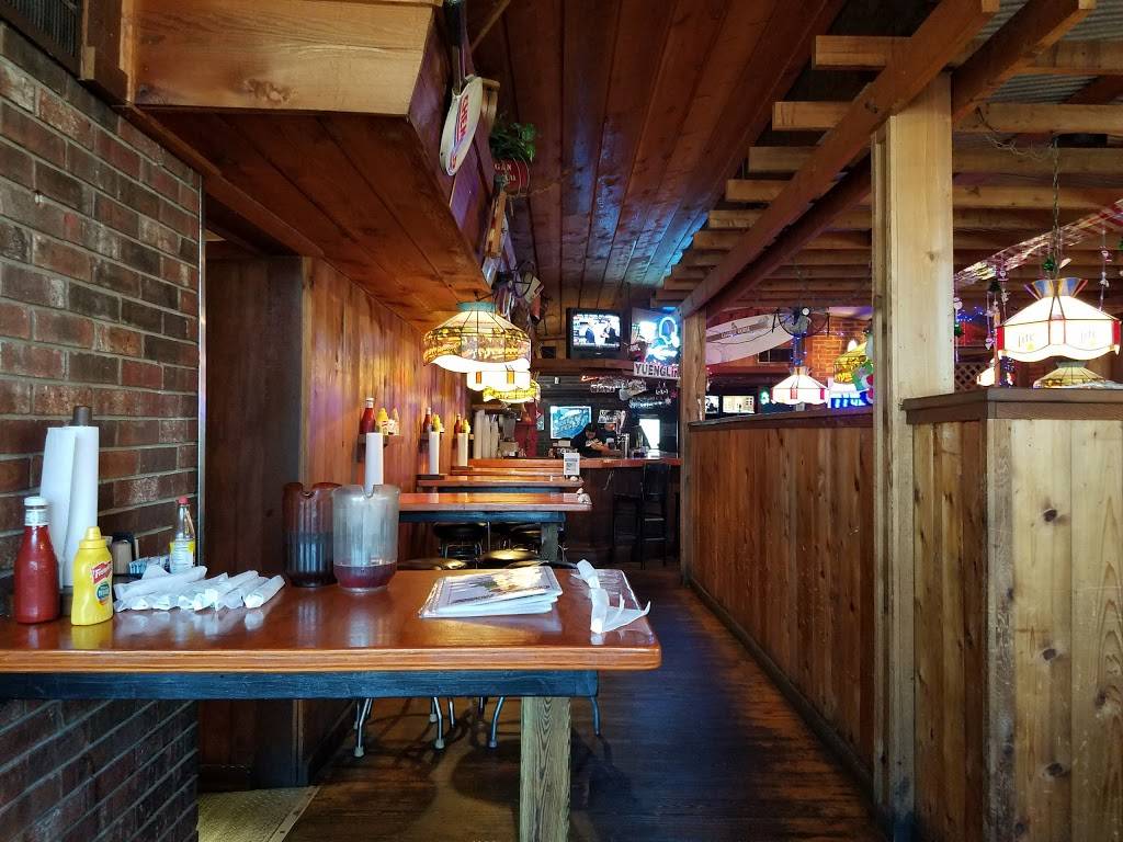 Charlie Horse | restaurant | 2426 E Silver Springs Blvd, Ocala, FL 34470, USA | 3526224050 OR +1 352-622-4050