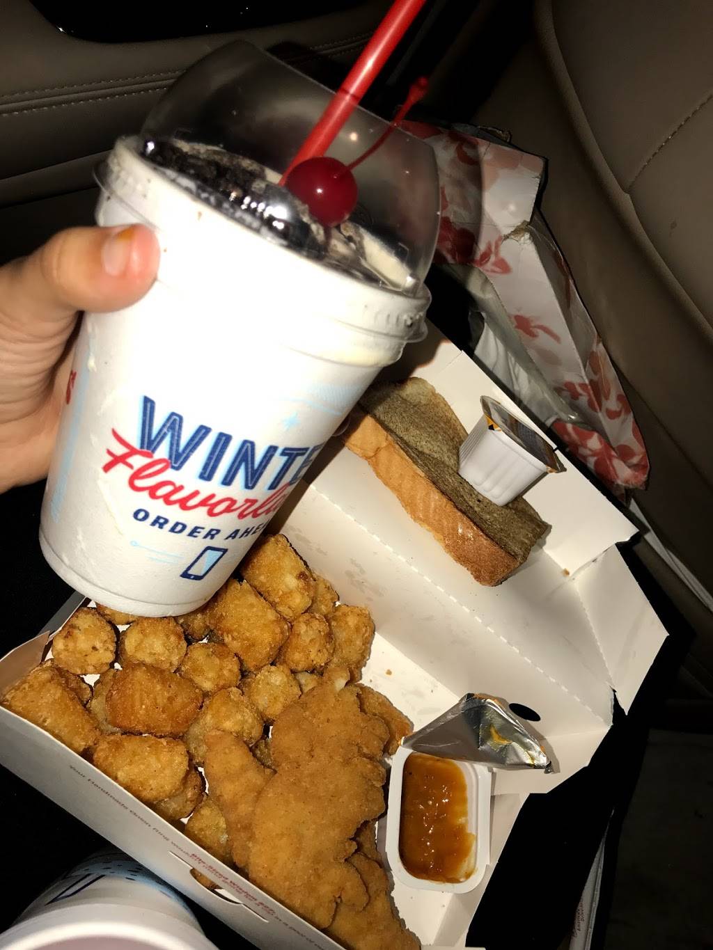 Sonic Drive-In | restaurant | 11780 Amargosa Rd, Victorville, CA 92392, USA | 7609498827 OR +1 760-949-8827