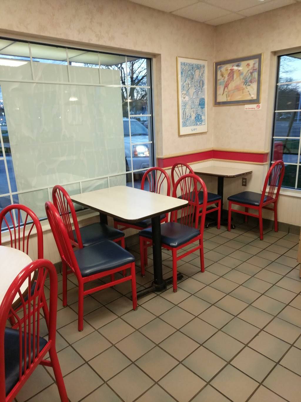 KFC | restaurant | 1601 N Saginaw Rd, Midland, MI 48640, USA | 9898322232 OR +1 989-832-2232