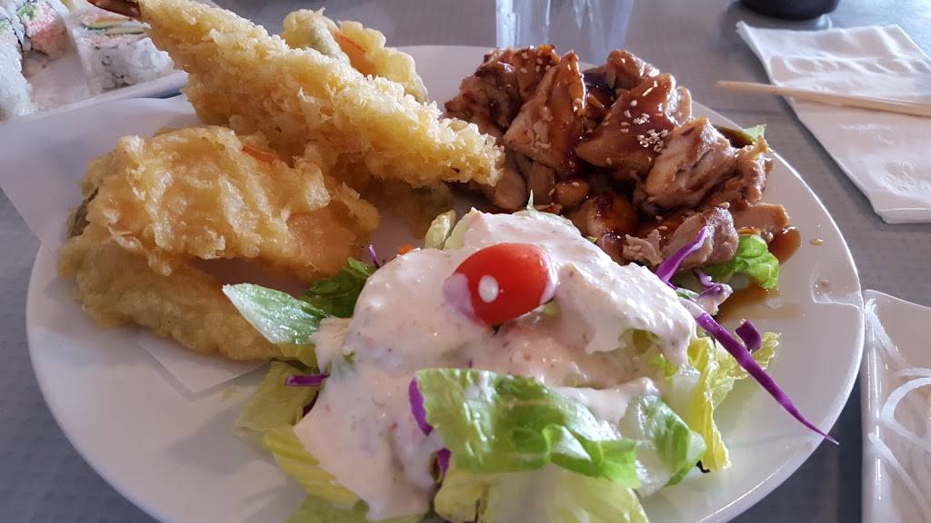 Sushi QU | restaurant | 912 E Lake Ave, Watsonville, CA 95076, USA | 8313194567 OR +1 831-319-4567