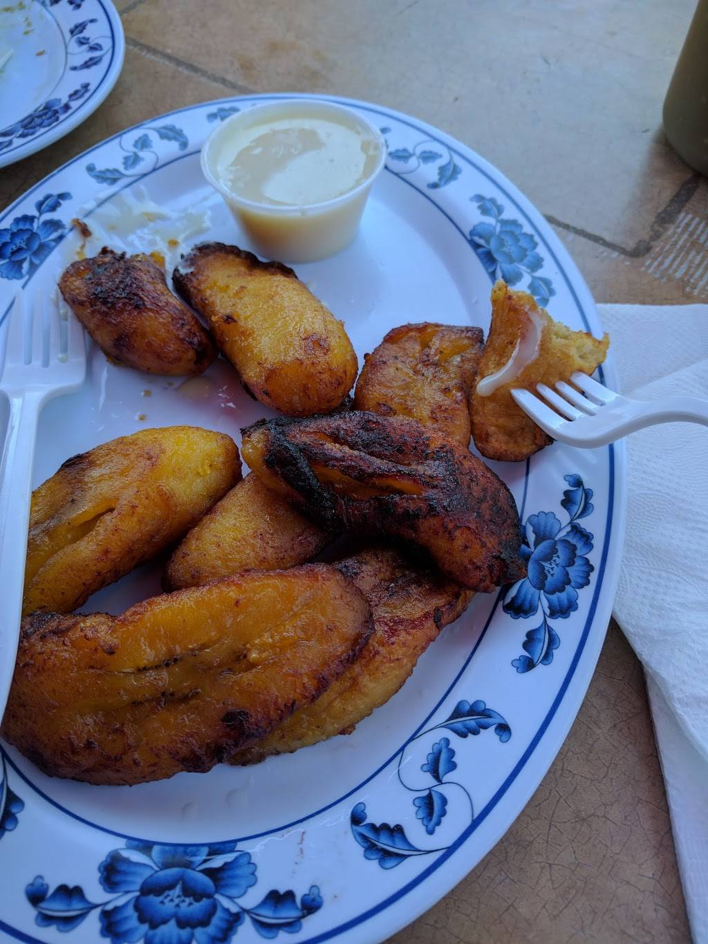 Sabor Casero Pupuseria | restaurant | 5800 NE Martin Luther King Jr Blvd, Portland, OR 97211, USA | 5033179328 OR +1 503-317-9328