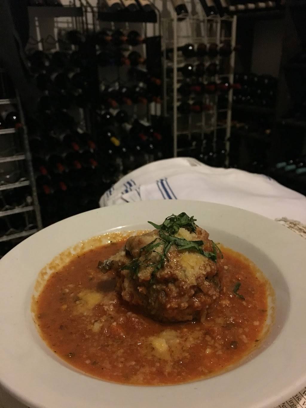 Navy Yard Bistro & Wine Bar | restaurant | 1 6th St, Charlestown, MA 02129, USA | 6172420036 OR +1 617-242-0036