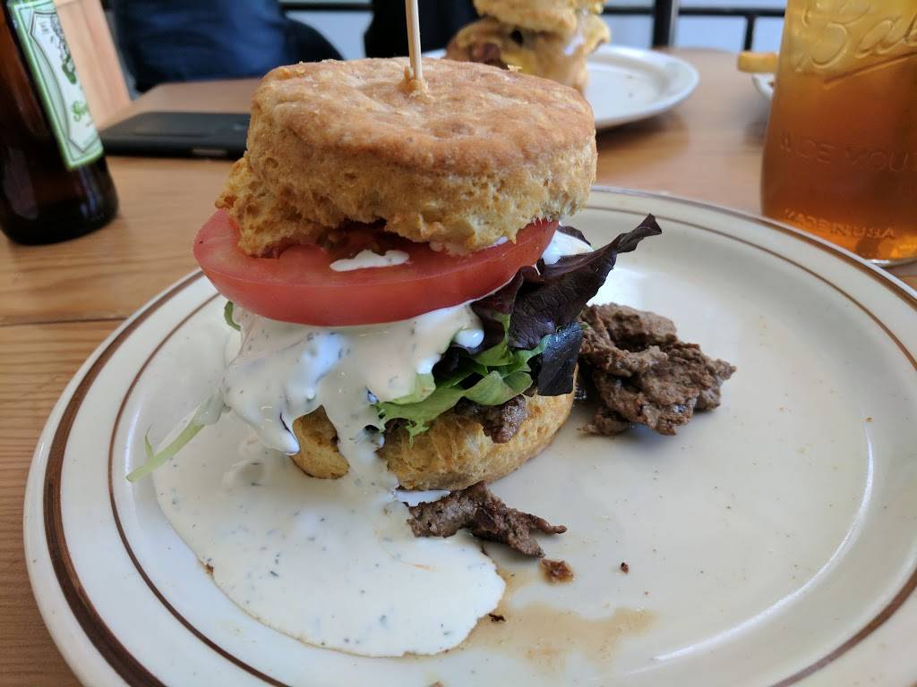 Pine State Biscuits | Schuyler | restaurant | 125 NE Schuyler St, Portland, OR 97212, USA | 5037195357 OR +1 503-719-5357
