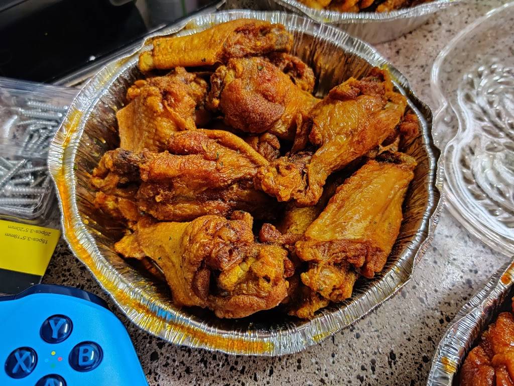 ATL Wings | restaurant | 10720 W Indian School Rd, Phoenix, AZ 85037, USA | 6232485181 OR +1 623-248-5181