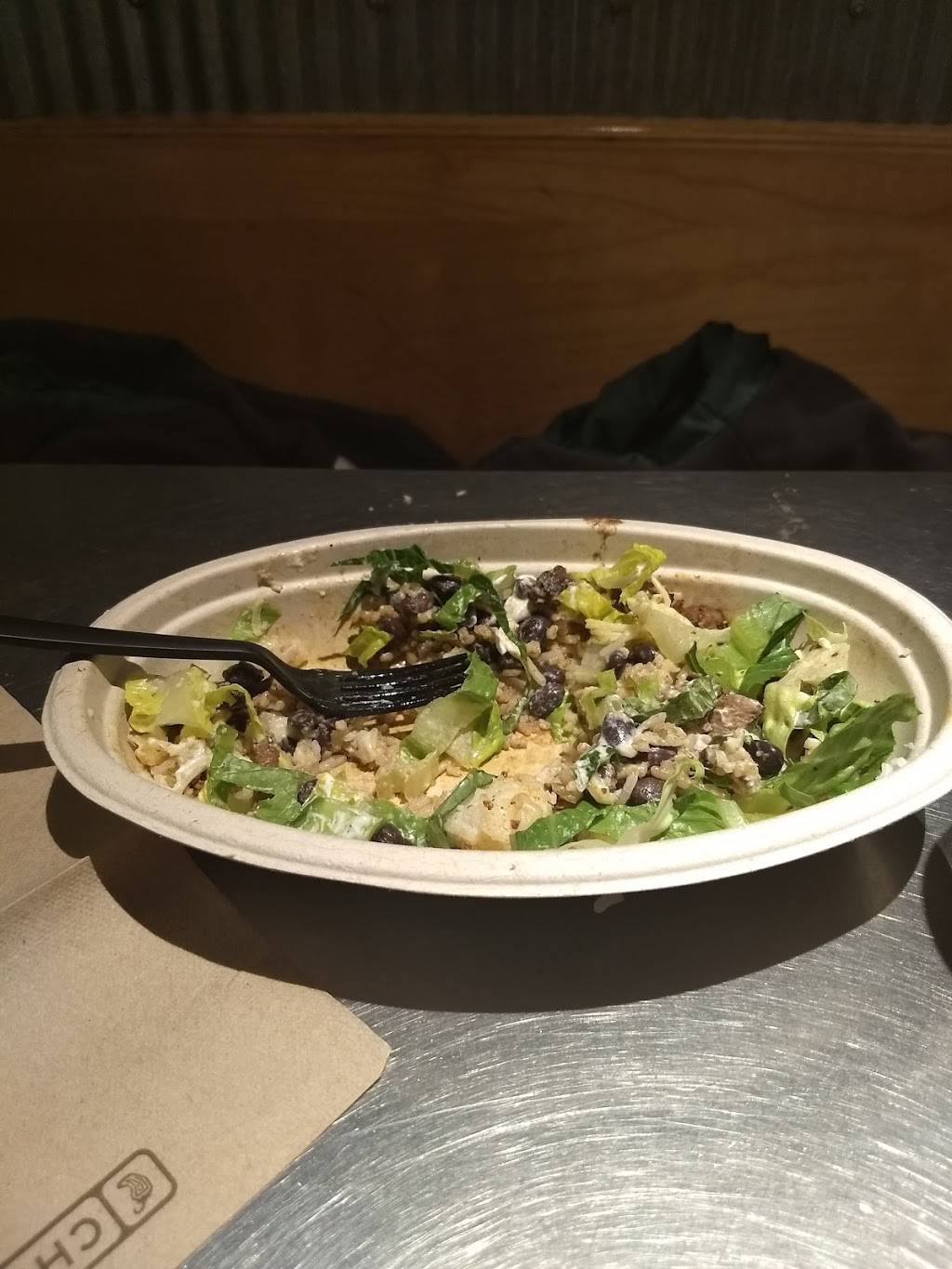 Chipotle Mexican Grill | restaurant | 860 Rosedale Shopping Center Ste 1020, Roseville, MN 55113, USA | 6516332300 OR +1 651-633-2300