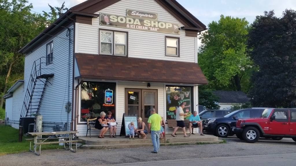 The Shopiere Tap | restaurant | 5227 E County Rd J, Clinton, WI 53525, USA | 6083629643 OR +1 608-362-9643