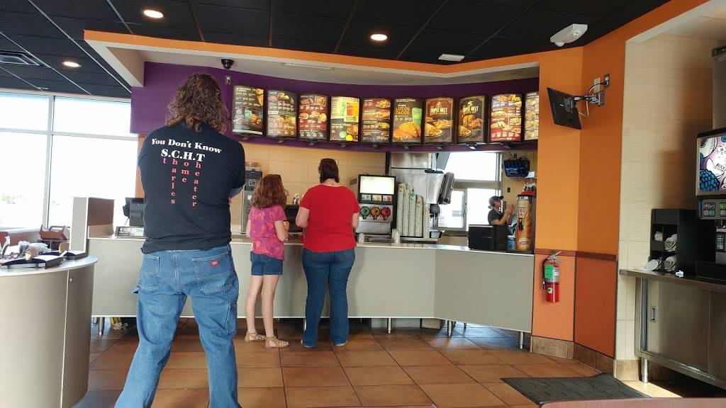 Taco Bell | meal takeaway | 1139 W Pearce Blvd, Wentzville, MO 63385, USA | 6366396822 OR +1 636-639-6822
